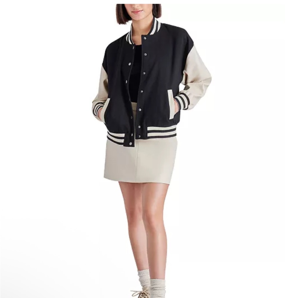 Steve Madden
Women's Alexandra Varsity Jacket. NWOT. Sz Small. PTP 21". - Picture 5 of 10